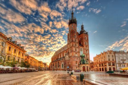 Магията на Краков: история, легенди и незабравими изживявания