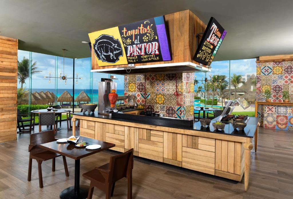 Wyndham Alltra Playa del Carmen Adults Only - изглед 6 - Ekvator.bg Wyndham Alltra Playa del Carmen Adults Only - изглед 6