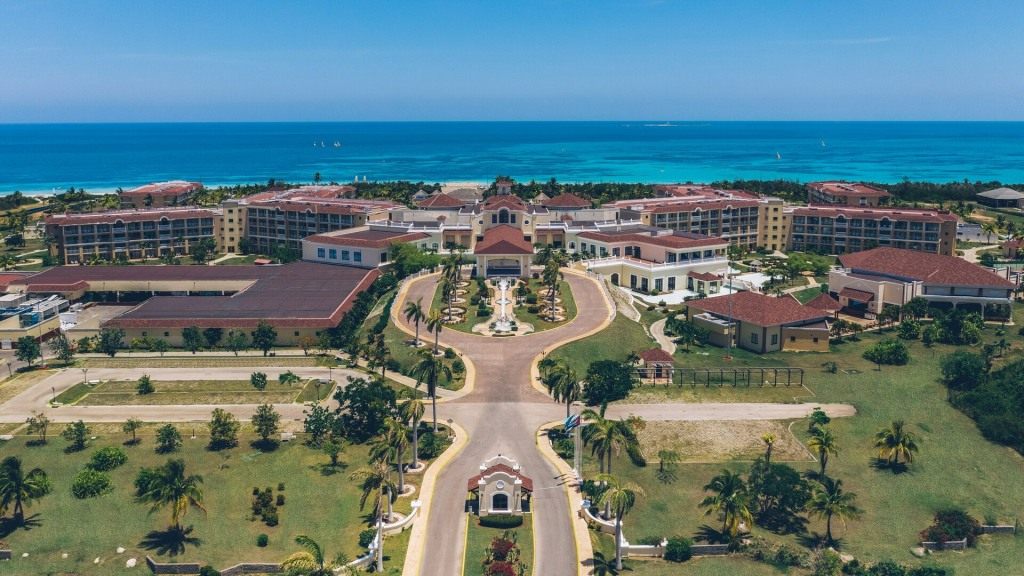 Wyndham Alltra Playa del Carmen Adults Only - изглед 2 - Ekvator.bg Wyndham Alltra Playa del Carmen Adults Only - изглед 2
