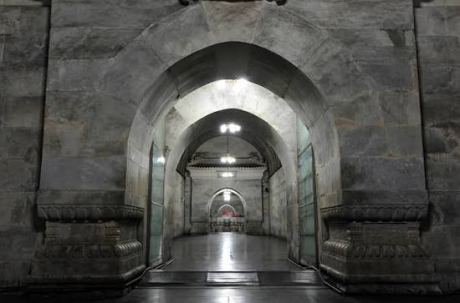 Гробницата Динглинг