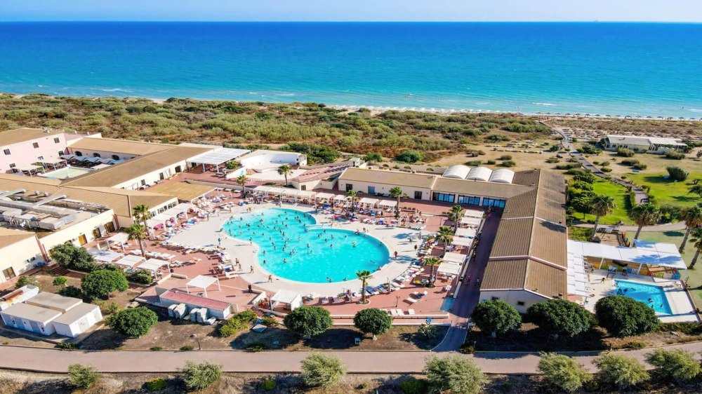 ЮЖНА СИЦИЛИЯ - плаж и вълнуващи екскурзии в Lindbergh Sikania Resort - чартър от Варна 